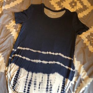 Junior’s Mudd tie-dye shirt 👅